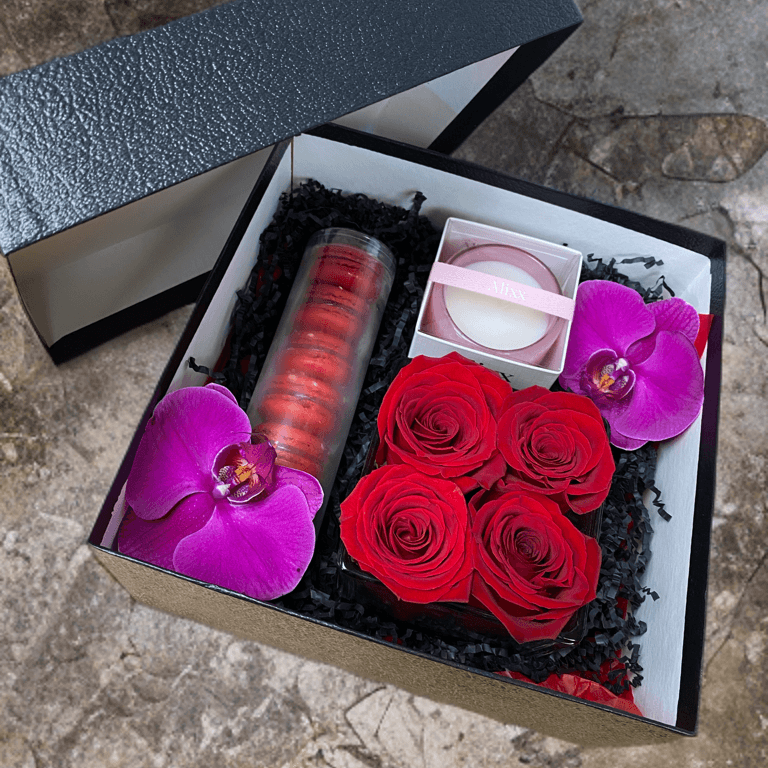 Be Mine Gift Box